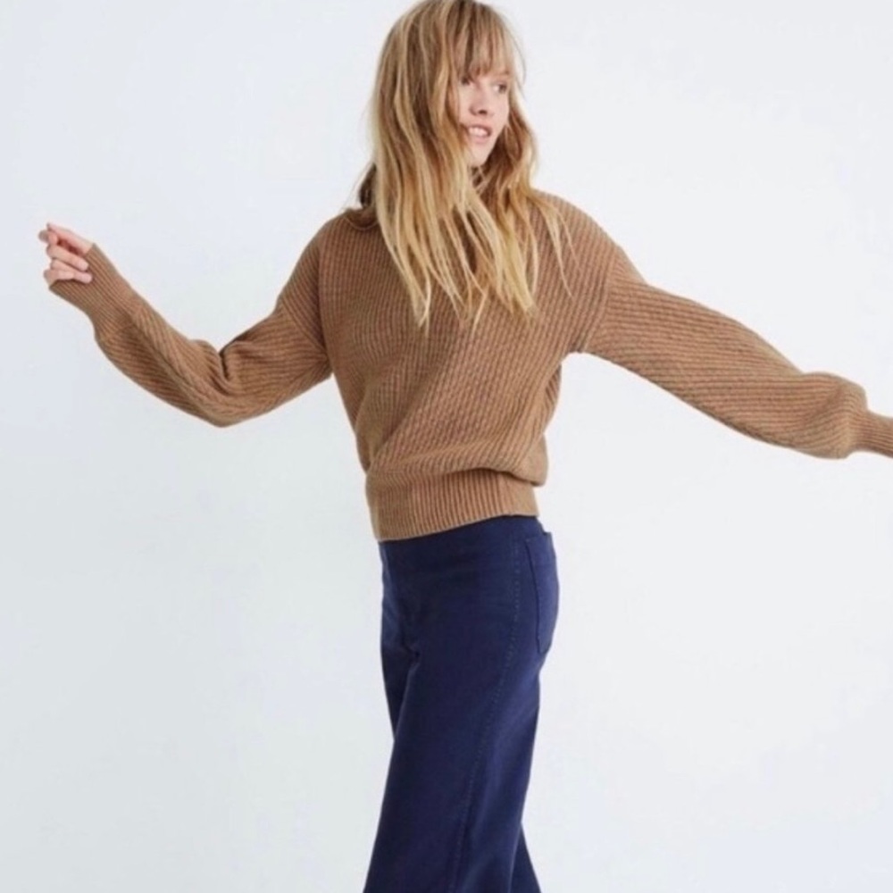 Madewell • Camel Sweater